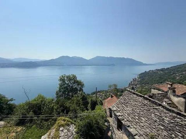 Villa in vendita a Cannero Riviera VB
