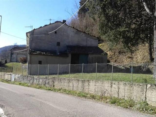 Villa in vendita a Cantagallo PO