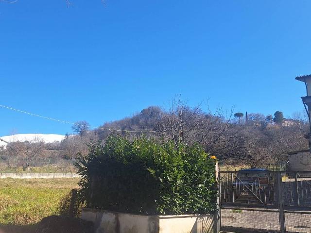 Villa in vendita a Cantalice RI