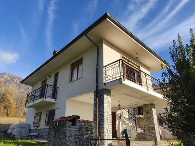 Villa in vendita a Cantalupa TO