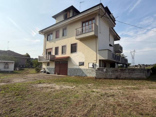 Villa in vendita a Cantarana AT