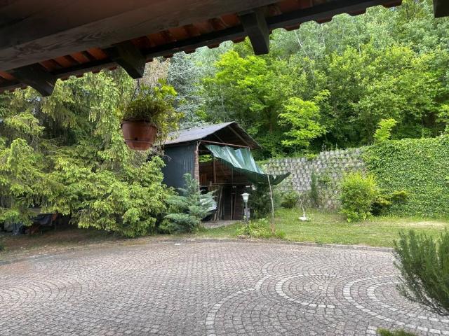 Villa in vendita a Cantarana AT