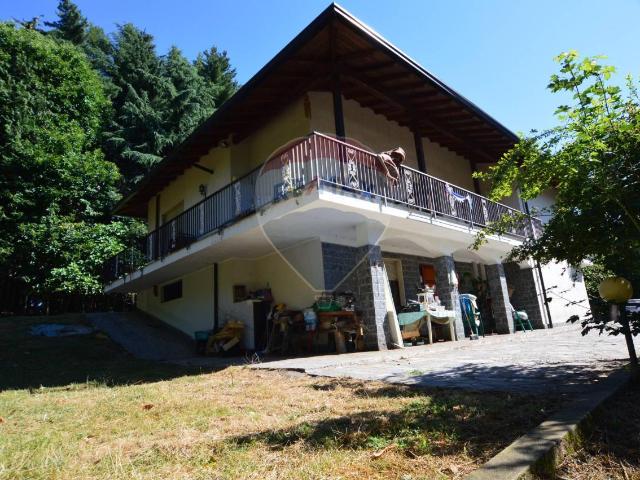 Villa in vendita a Cantello