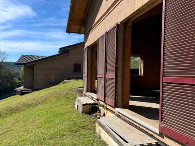 Villa in vendita a Cantello VA