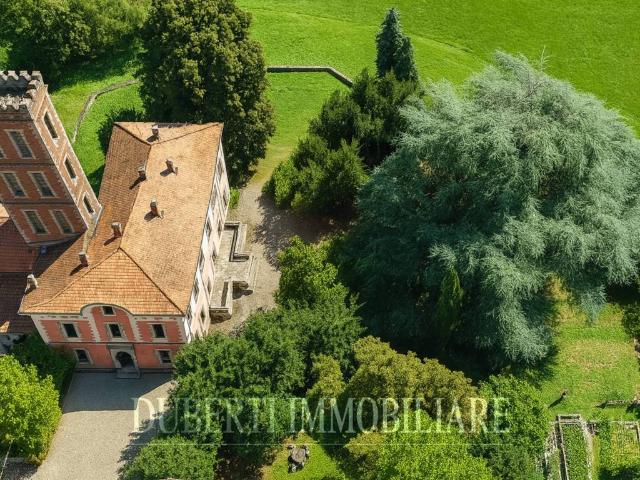 Villa in vendita a Cantello VA