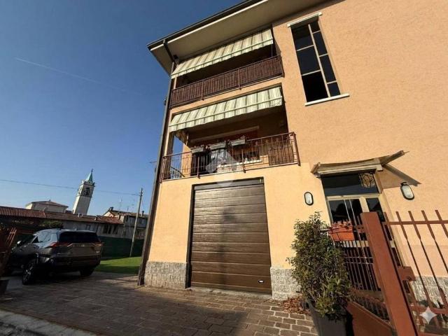 Villa in vendita a Cantù CO