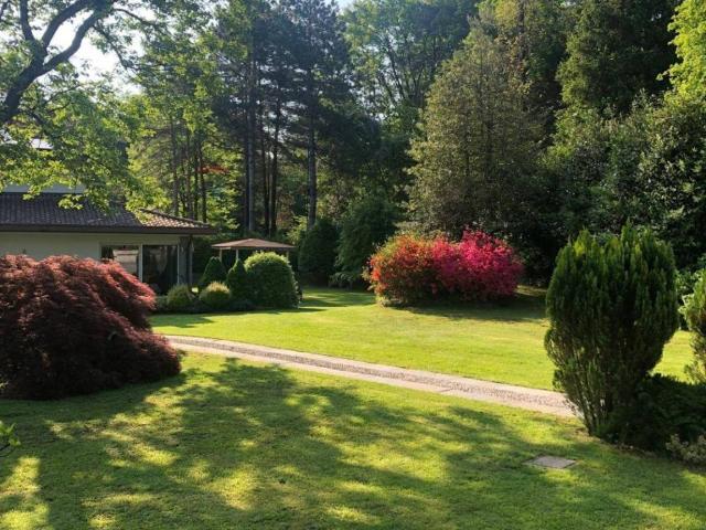 Villa in vendita a Cantù CO