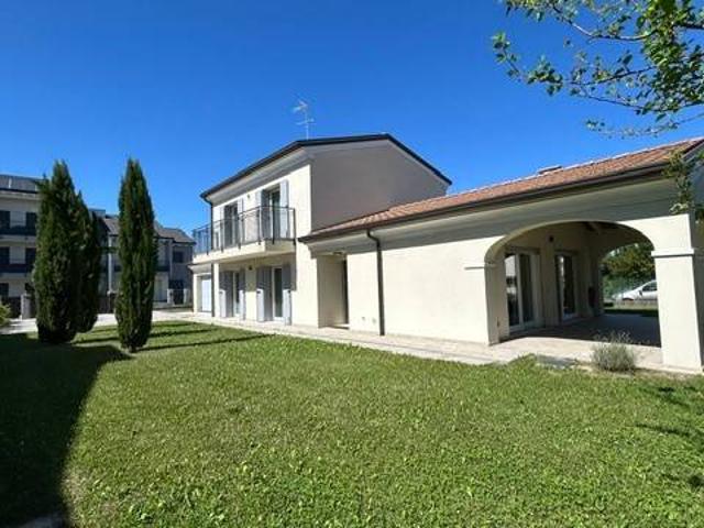 Villa in vendita a Caorle VE