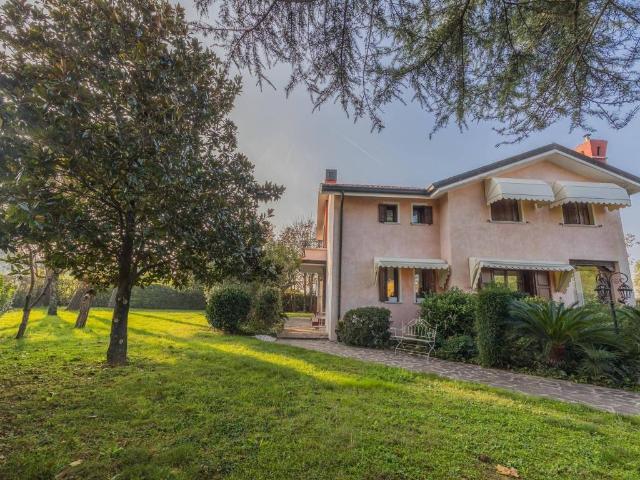 Villa in vendita a Caorle VE