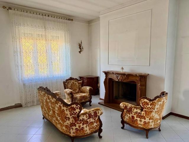 Villa in vendita a Caorso PC
