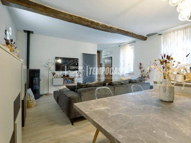 Villa in vendita a Caorso PC