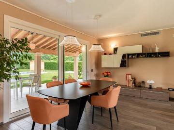 Villa in vendita a Capannori LU