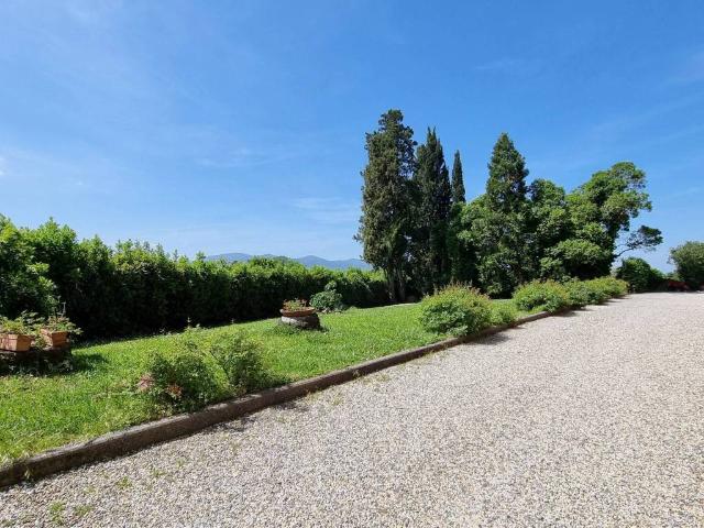 Villa in vendita a Capannori LU