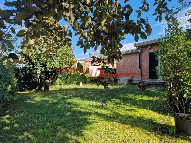 Villa in vendita a Capannori LU