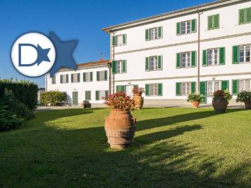 Villa in vendita a Capannori LU