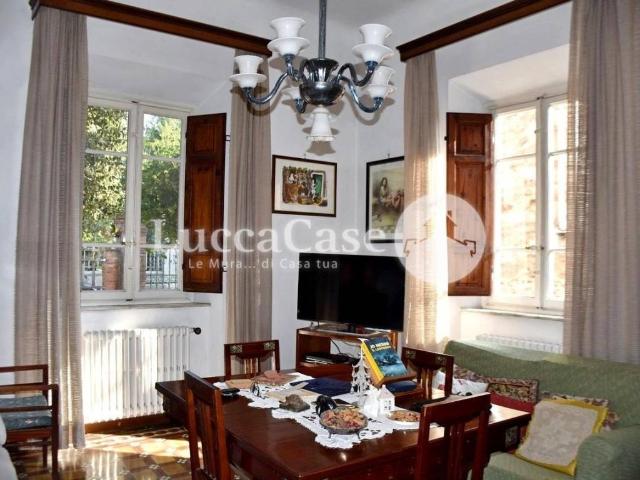 Villa in vendita a Capannori LU