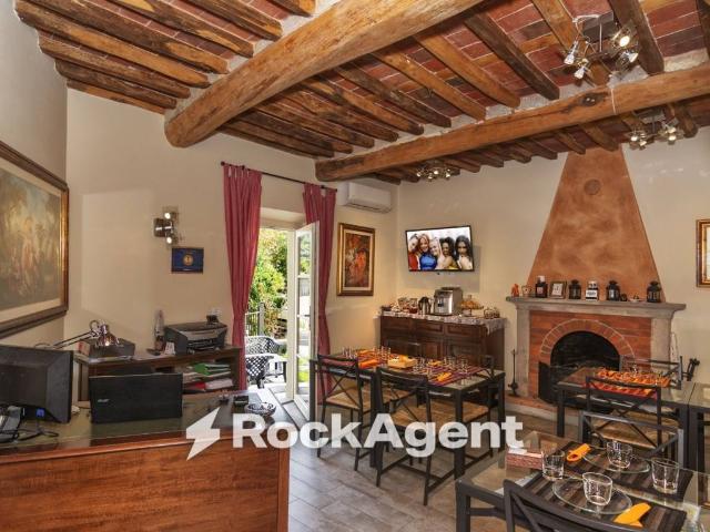Villa in vendita a Capannori LU