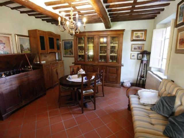 Villa in vendita a Capannori LU