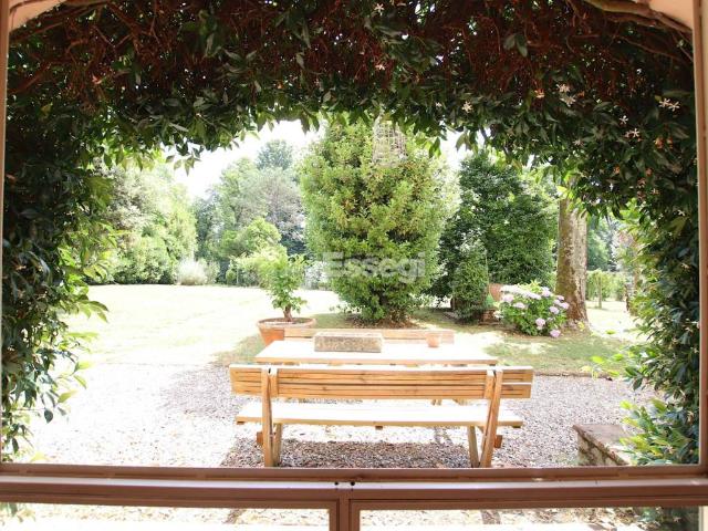 Villa in vendita a Capannori LU