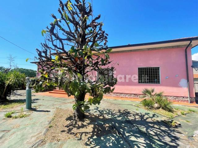 Villa in vendita a Capannori