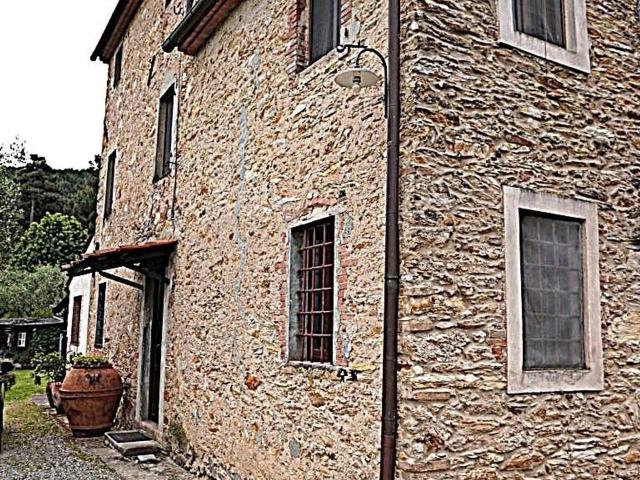 Villa in vendita a Capannori