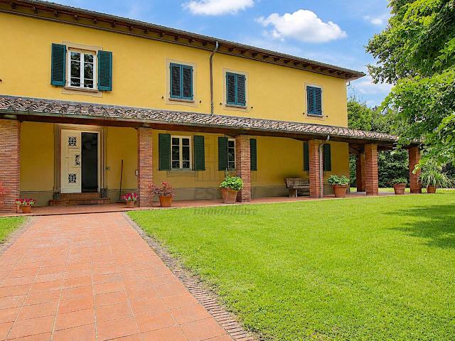 Villa in vendita a Capannori