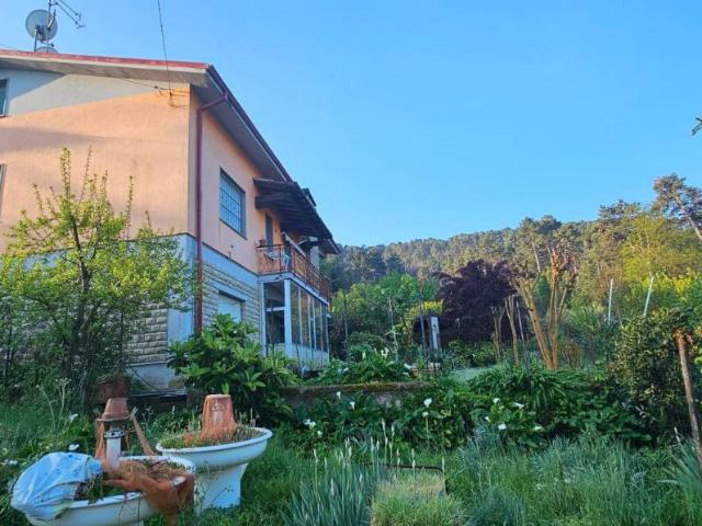 Villa in vendita a Capannori