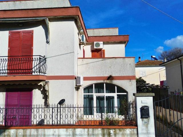 Villa in vendita a Capaccio Paestum SA
