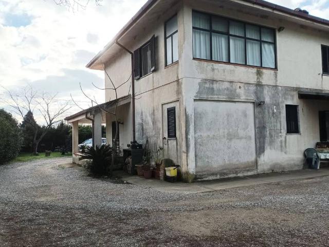 Villa in vendita a Capaccio Paestum SA