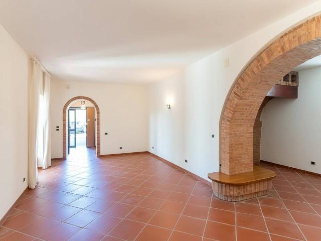 Villa in vendita a Capaccio Paestum SA