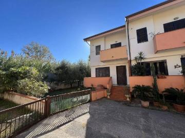 Villa in vendita a Capaccio Paestum SA