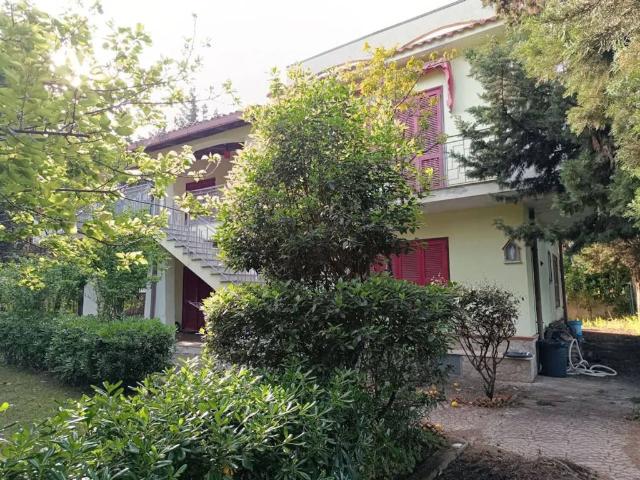 Villa in vendita a Capaccio Paestum SA