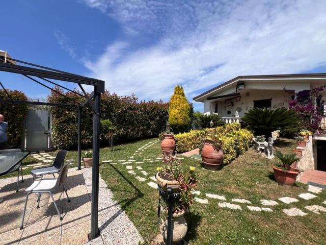 Villa in vendita a Capena RM