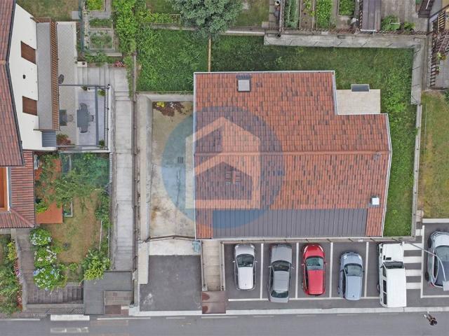 Villa in vendita a Capo di Ponte BS
