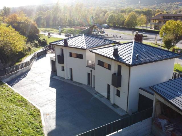 Villa in vendita a Capo di Ponte BS