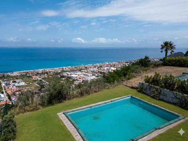 Villa in vendita a Capo d'Orlando ME