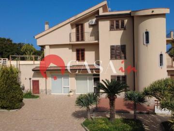 Villa in vendita a Capo d'Orlando ME