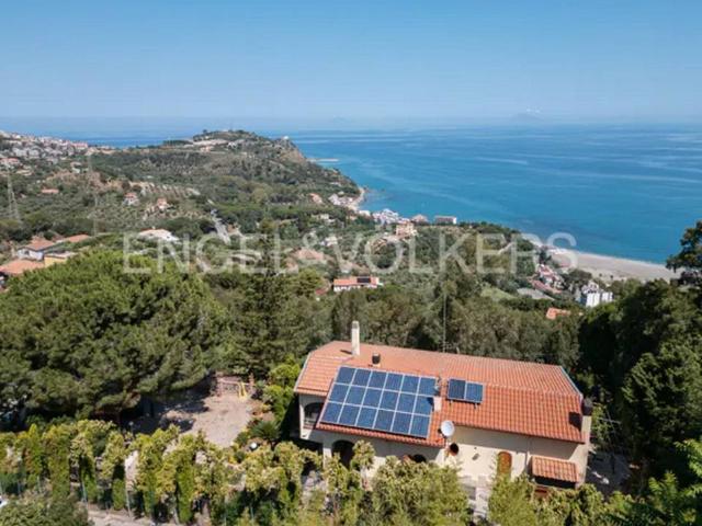 Villa in vendita a Capo d'Orlando ME