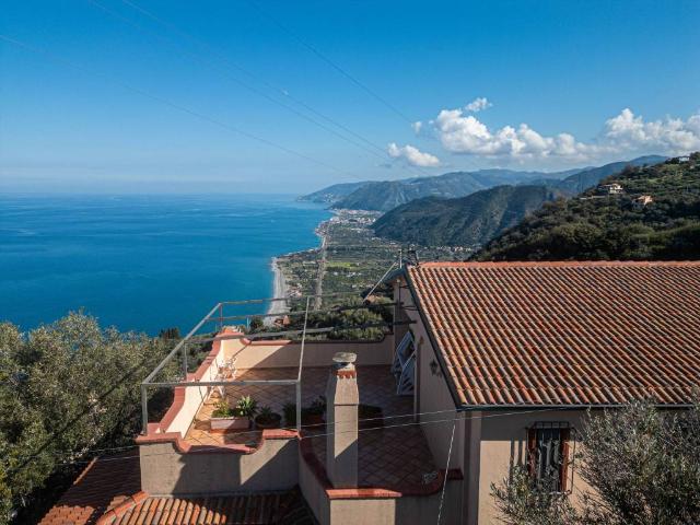 Villa in vendita a Capo d'Orlando ME