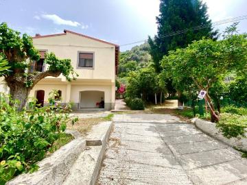 Villa in vendita a Capo d'Orlando ME