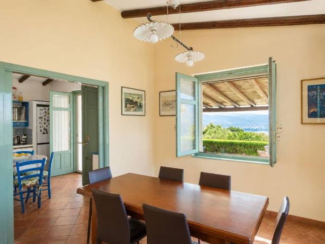 Villa in vendita a Capo d'Orlando ME