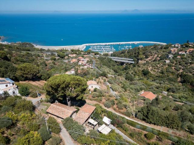 Villa in vendita a Capo d'Orlando ME