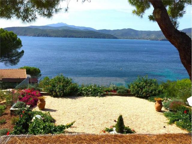 Villa in vendita a Capoliveri LI