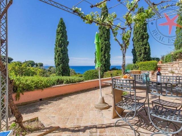 Villa in vendita a Capoliveri LI