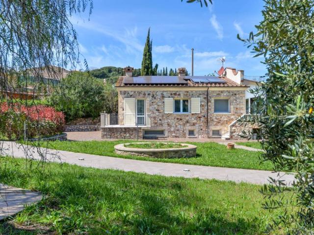 Villa in vendita a Capoliveri LI