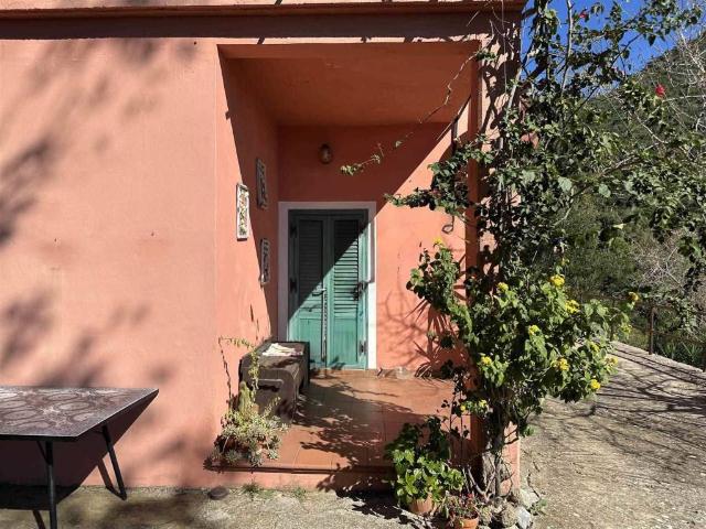 Villa in vendita a Capoliveri LI