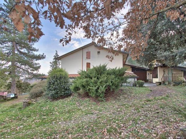 Villa in vendita a Capolona AR