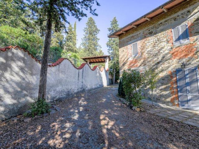 Villa in vendita a Capolona AR