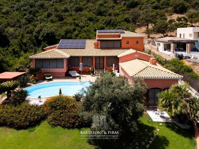 Villa in vendita a Capoterra CA