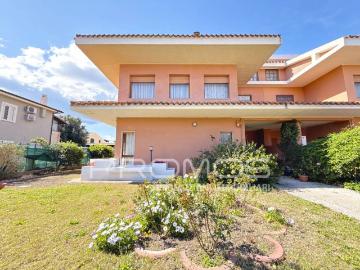 Villa in vendita a Capoterra CA